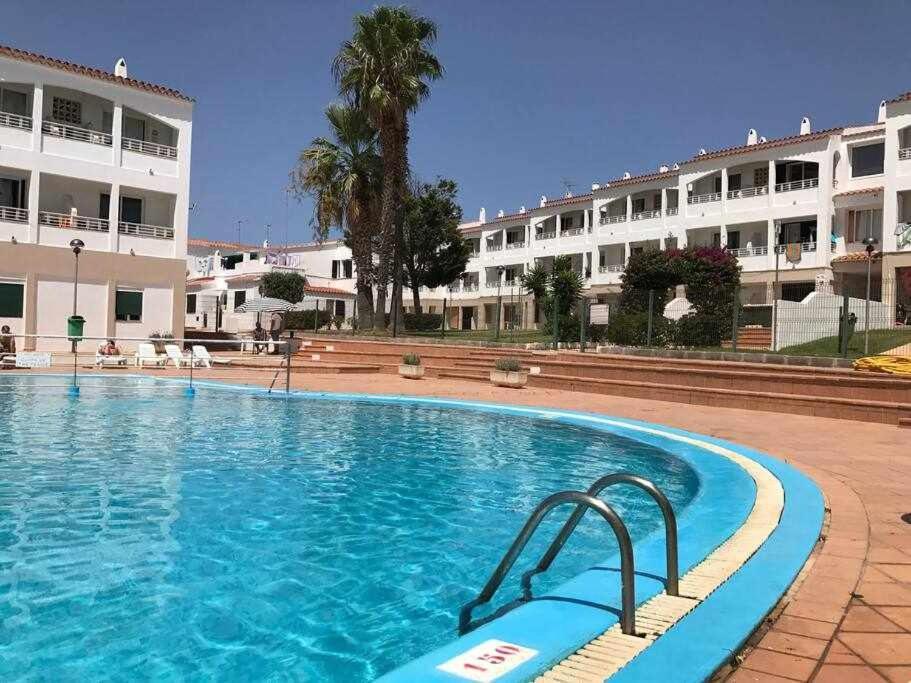 Galdana Apartamento Con Piscina カラ・エン・ブラネス エクステリア 写真