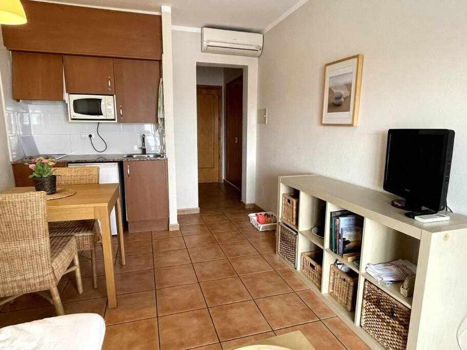 Galdana Apartamento Con Piscina カラ・エン・ブラネス エクステリア 写真