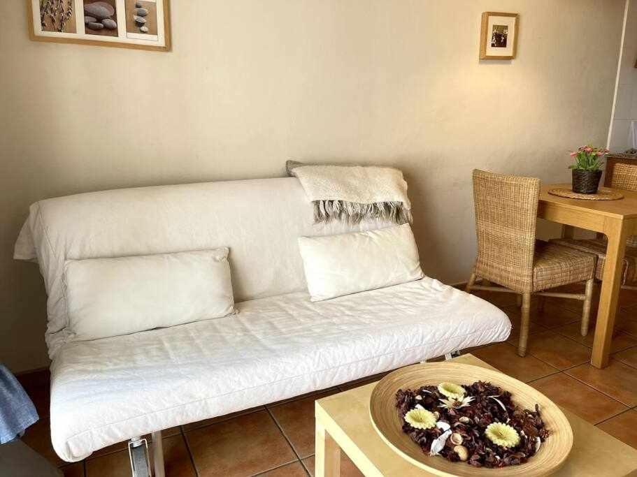 Galdana Apartamento Con Piscina カラ・エン・ブラネス エクステリア 写真